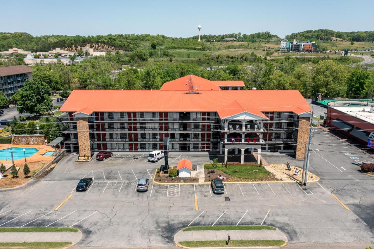 Americana Inn A Travelodge By Wyndham Pigeon Forge Extérieur photo